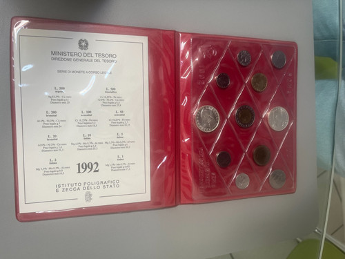 Serie valori italia 1992 - italia,